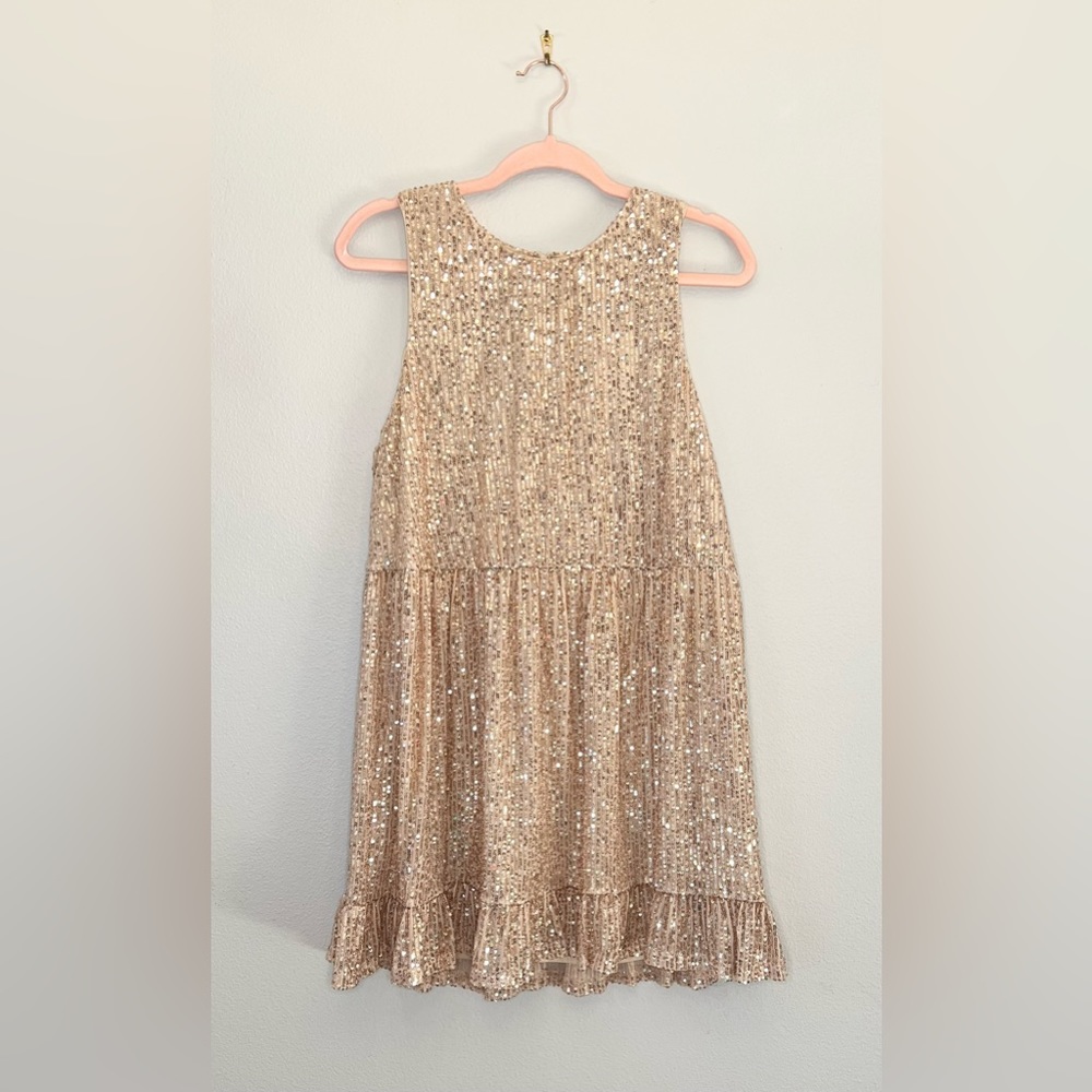 Champagne sequined babydoll dress🥂